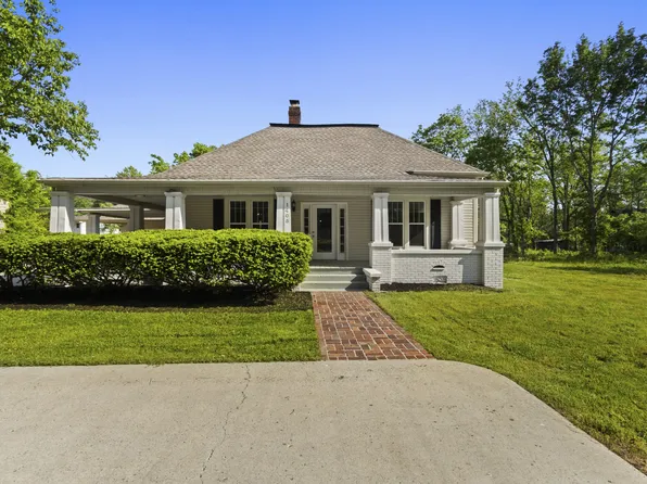 1405 W Lincoln St, Tullahoma, TN 37388