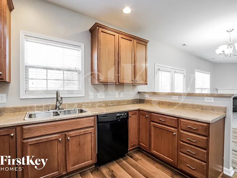 129 Arctic Ridge Way — Photo 6