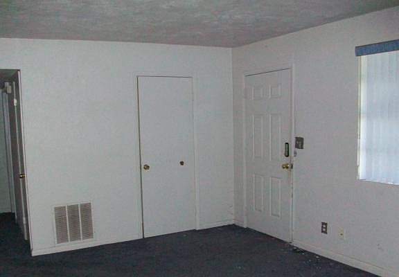 4th image of 115 Baywood Dr