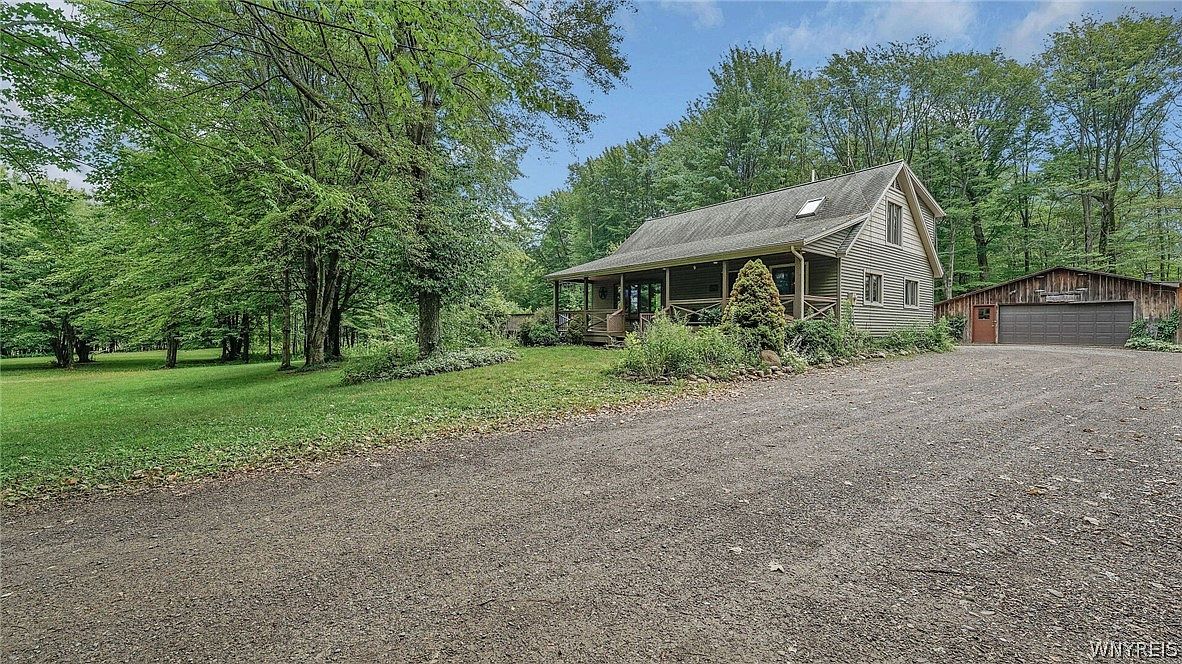 10732 North Rd, Perrysburg, NY 14129 Zillow