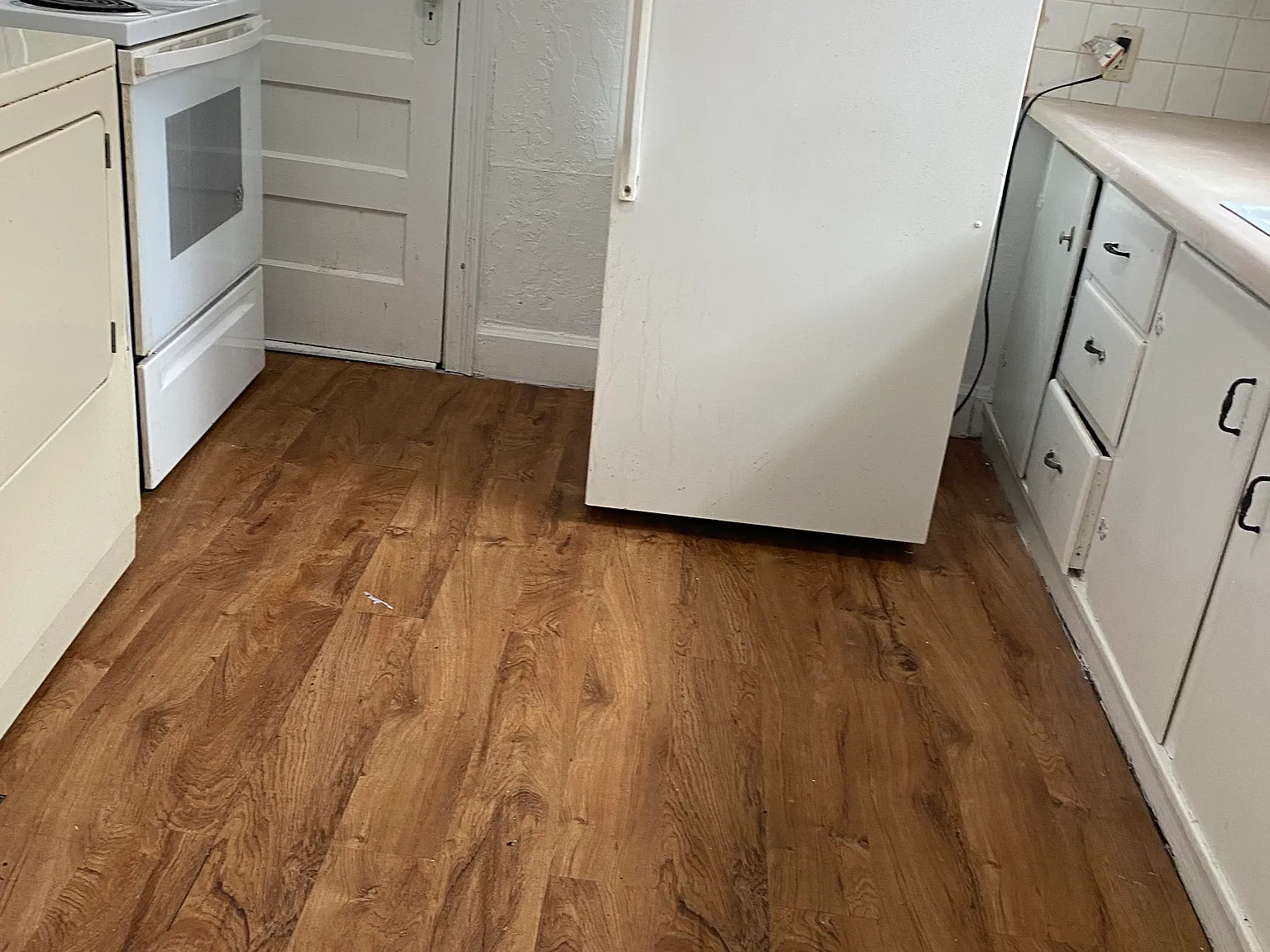2 bed, 804 sqft, $750 — Photo 2