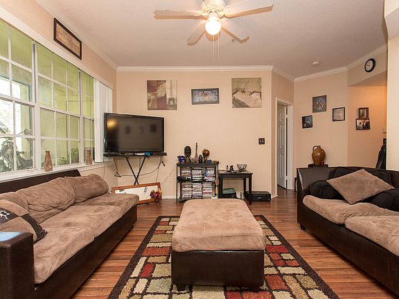 4th image of 2600 Robert Trent Jones Dr APT 930