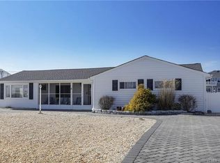 6 Bluebeard Dr, Waretown, NJ 08758