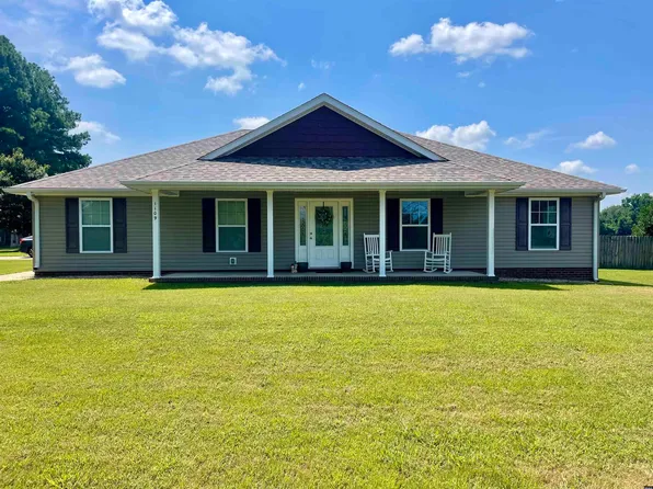 1109 K St, Martin, TN 38237