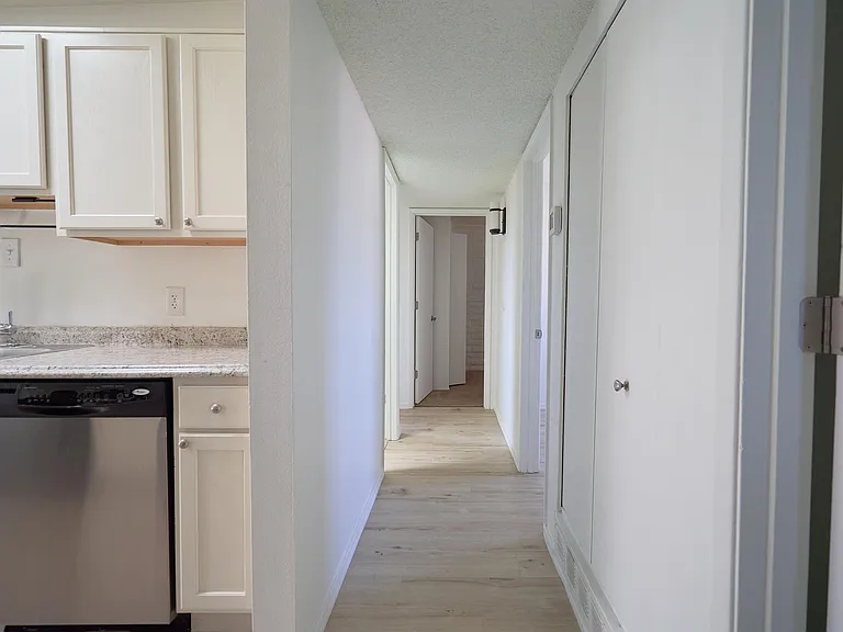 3410 S Mann Ave — Photo 7