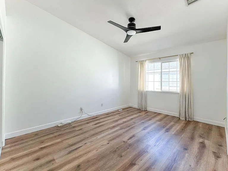 5720 S Glennie Ln #B — Photo 14