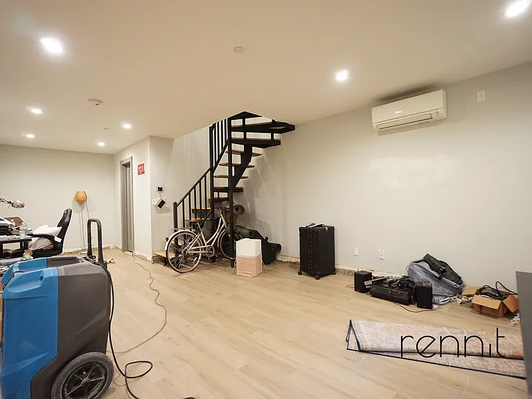 49 Rochester Ave #1A — Photo 12