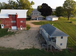 713 Us Route 20 W, Elizabeth, IL 61028