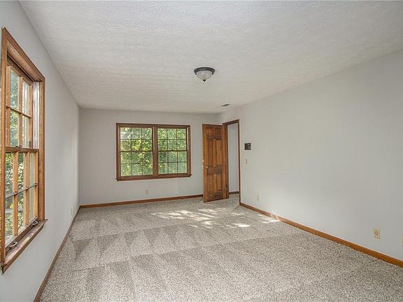 4th image of 2660 Club Forest Ct SE