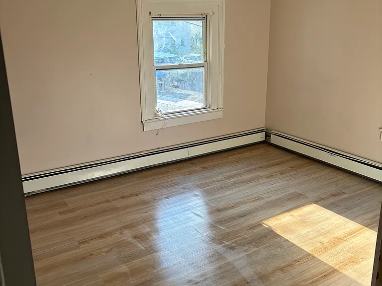 405 Bellevue St #2 — Photo 6