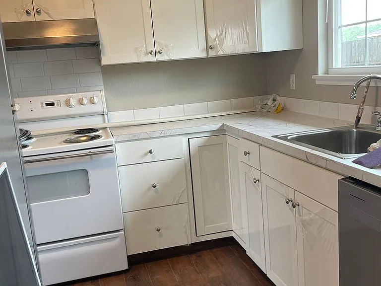 Albany Meadows Apartments — Photo 114