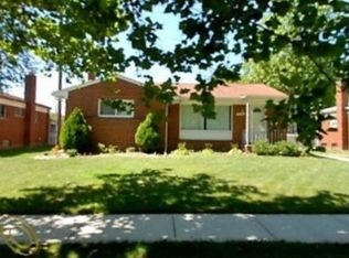 34024 Glenview Dr, Farmington, MI