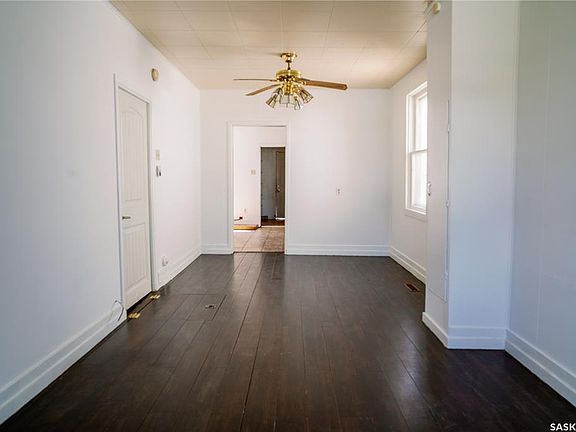 5th image of 439 R AVENUE S