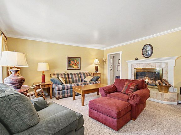 2nd image of 7818 Mount St