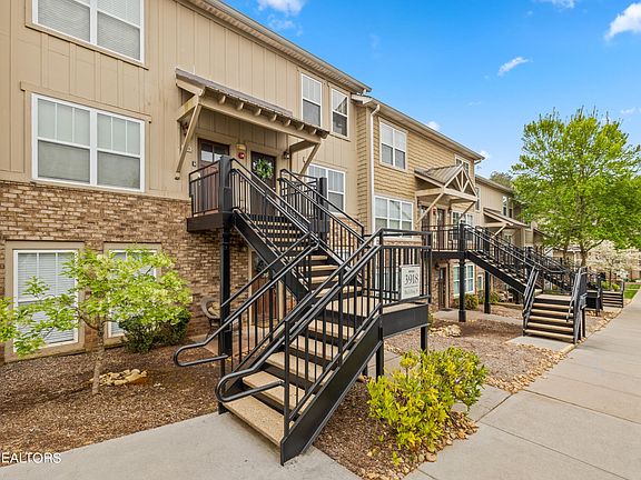 2nd image of 3918 Cherokee Woods Way APT 207
