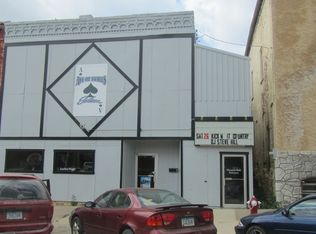 7 Spring Ave, Waukon, IA 52172