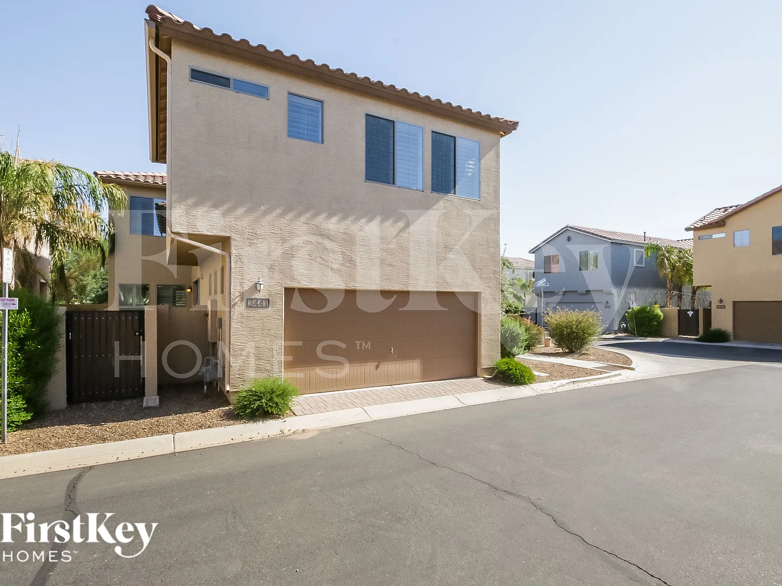 3 bed, 2.5 bath, 2182 sqft, $2,600 — Photo 2