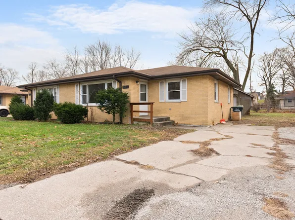 5277 Mulberry Ave, Portage, IN 46368
