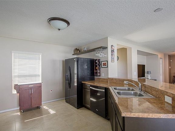 5th image of 13613 Pitanga St