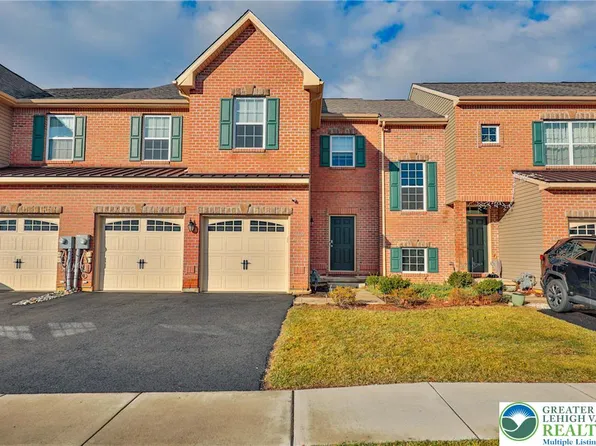 4329 Beech Dr, Nazareth, PA 18064