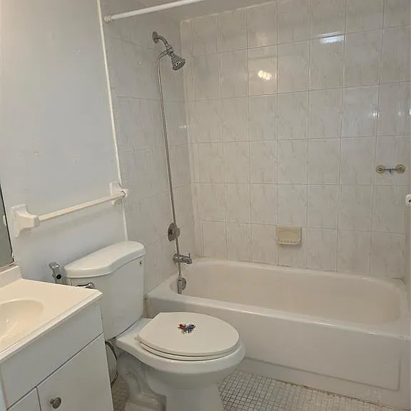 4158 Inverrary Dr #104 — Photo 37