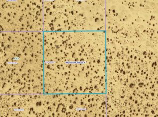 Vic Ave N #S10, Palmdale, CA 93591