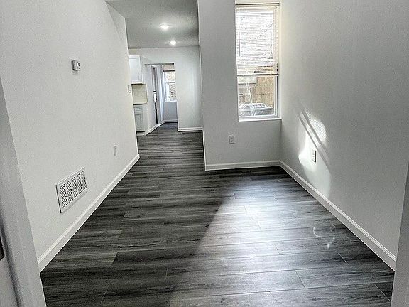 3rd image of 1215 S 13th St #1