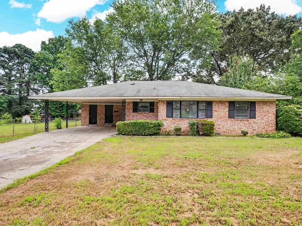 5601 Bliss Cir, Little Rock, AR 72209