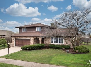 13625 Santa Fe Trl, Orland Park, IL 60467
