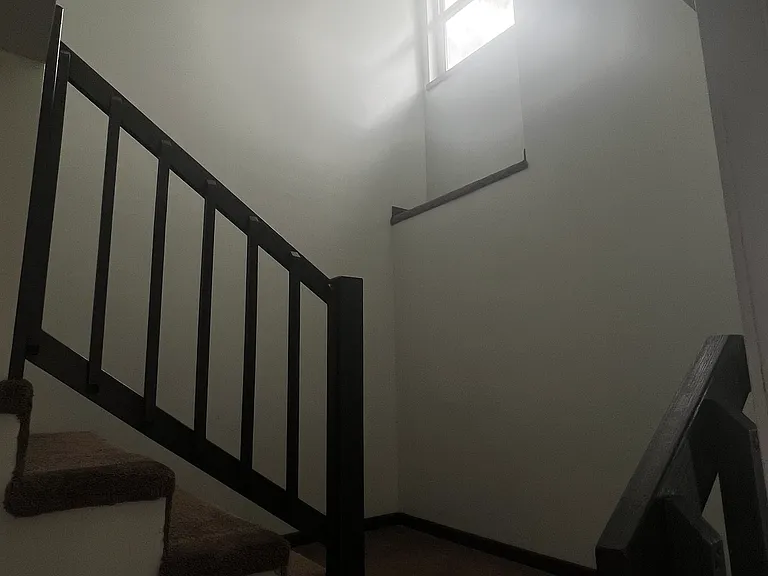 526 Grant Ave — Photo 9