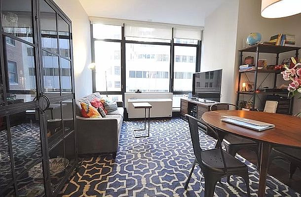 1st image of 40 Broad St APT 17D