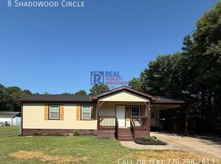 8 Shadowood Cir SE, Silver Creek, GA 30173