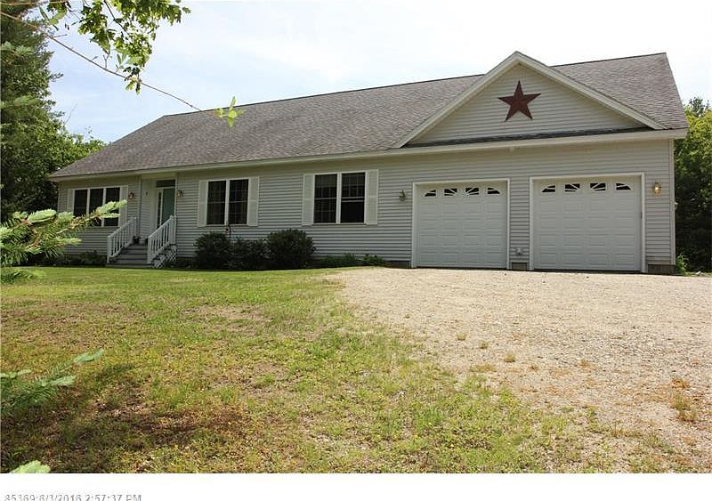 1st image of 31 Winterberry Ln