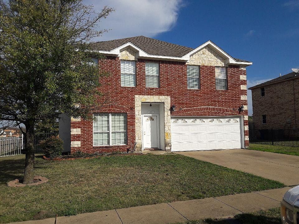 1st image of 311 Princeton Ln