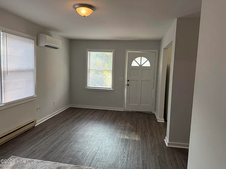 1541 Dorsey Ln NE #A — Photo 7