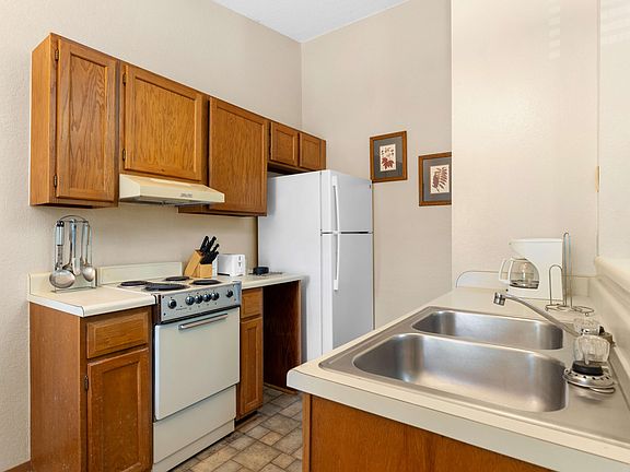 5th image of 481 Ozark Mountain Resort Drive #81 BLDG 21
