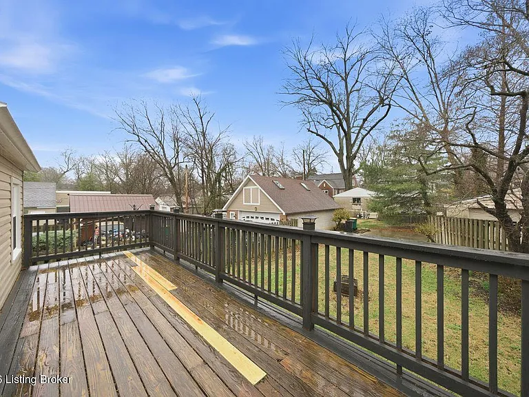 1209 Valley Dr — Photo 40