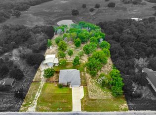 129 Ronnie Ln, Weatherford, TX 76088