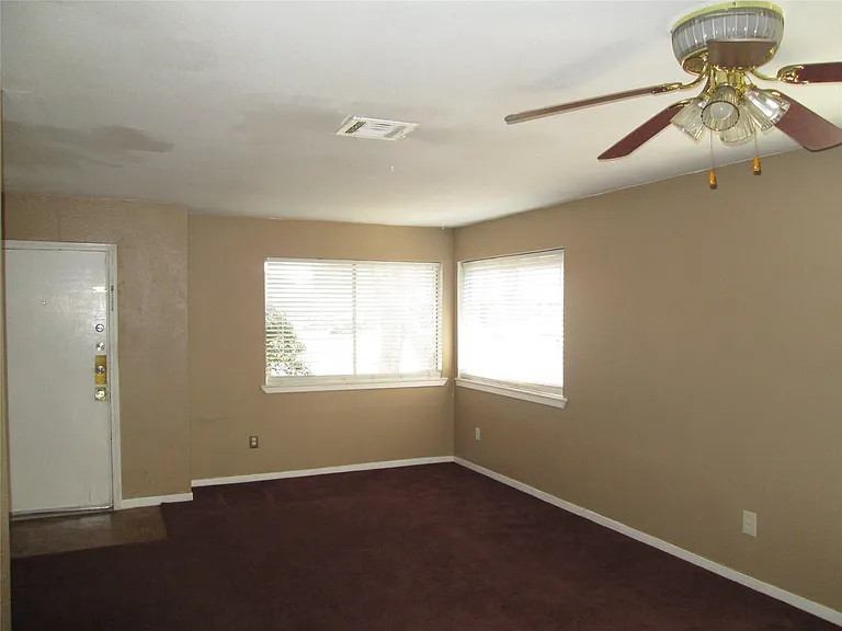 3368 Burke Rd #167 — Photo 2