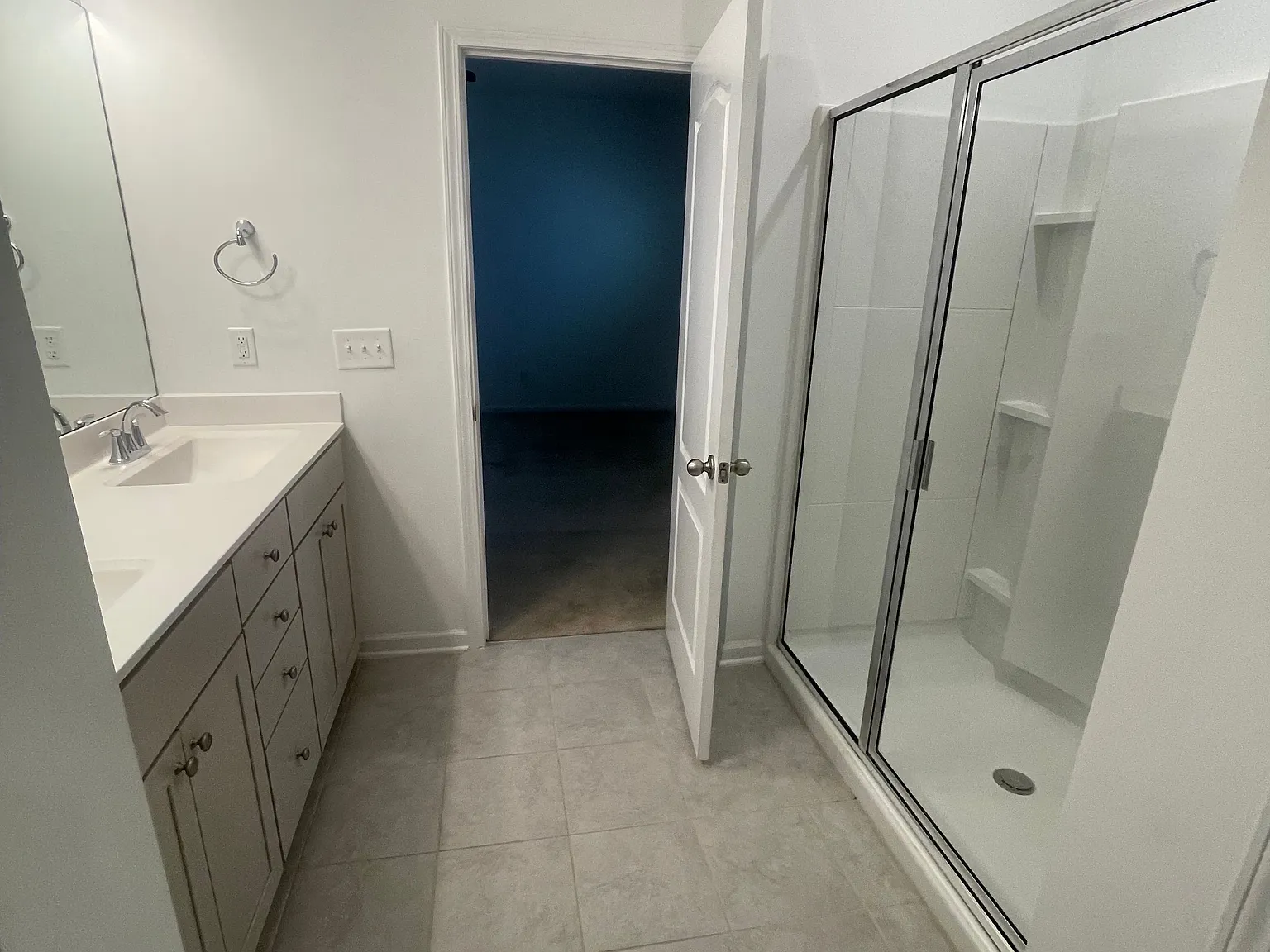 3 bed, 2.5 bath, 2040 sqft, $2,200 — Photo 4
