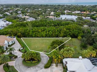112 Sandpointe Dr, Vero Beach, FL 32963