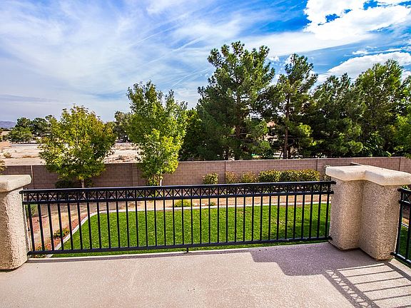 Master Bedroom Balcony