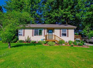1383 Allen Rd, Kimball, MI 48074