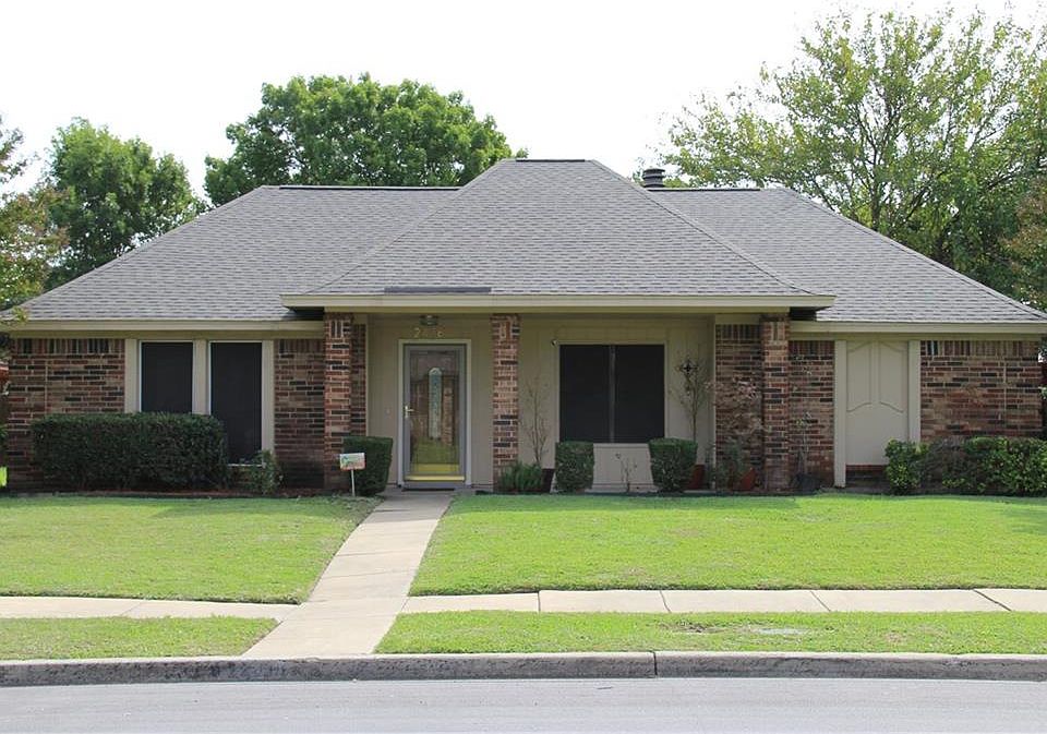 1st image of 2418 Neal Dr