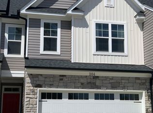 204 Hidden Run Ln, Holly Springs, NC 27540