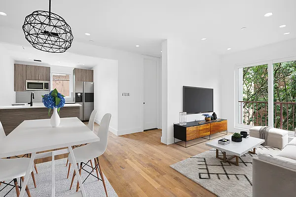 Sold by Christie's International Real Estate Group, LLC | media 7