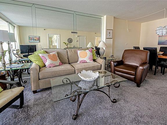 5th image of 232 Saint Augustine Ave APT 406