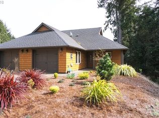 3074 NE Cascara Ct, Lincoln City, OR 97367