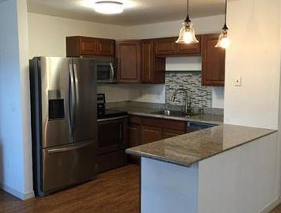 2nd image of 1264 SE 8th St APT 6