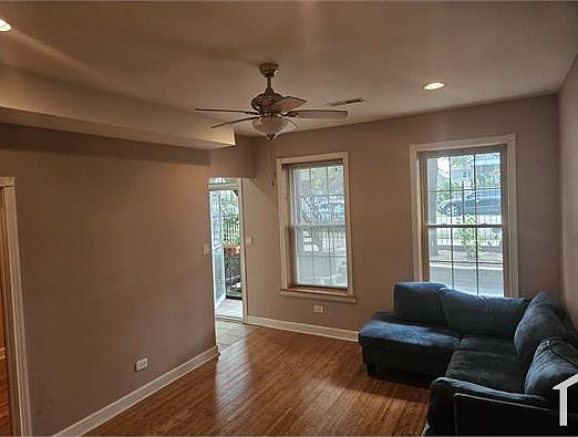 3rd image of 3839 S Wood St #1